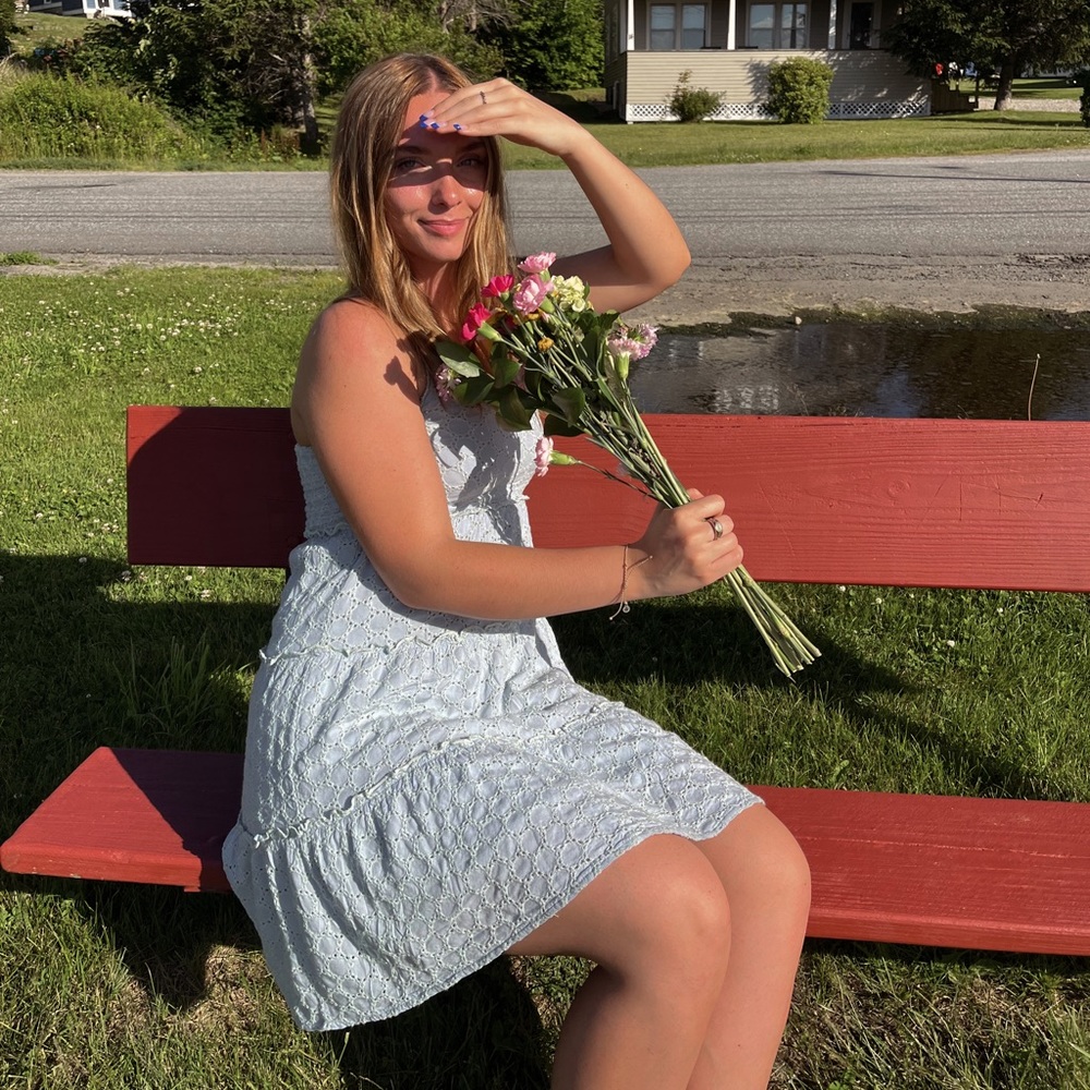 Meet your Posher, Megan - Picture 1 of 1